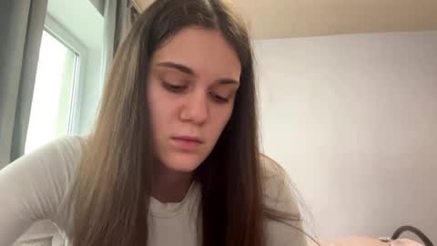 Mary online show from May 15, 3:19 pm