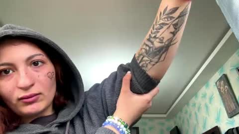 marquitacapozzoli online show from April 28, 1:04 pm