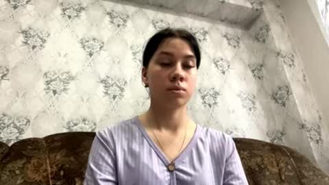 Giulia online show from November 18, 5:54 am