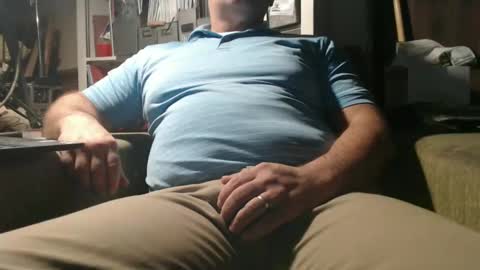 Snapshot of marrieddad19751975 chatting on February 4, 2:39 am only fans marrieddad19751975 online show from February 4, 2:39 am