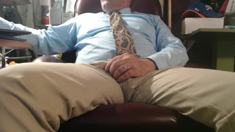 Snapshot of marrieddad19751975 chatting on September 17, 12:14 am only fans marrieddad19751975 online show from September 17, 12:14 am