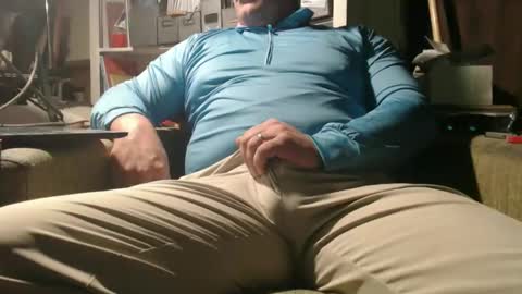 Snapshot of marrieddad19751975 chatting on February 27, 9:40 am only fans marrieddad19751975 online show from February 27, 9:40 am