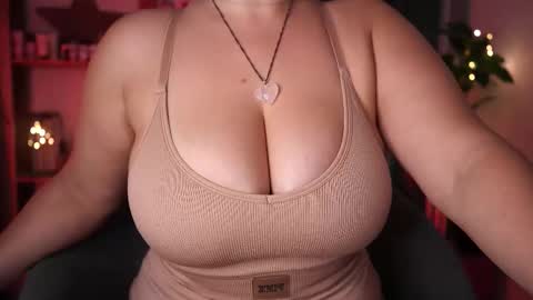Snapshot of marrygrayes chatting on September 27, 9:23 pm Maria online broadcast from Tuesday to Suturday from 6 pm to 12 pm Germany time Sunday-Monday offline online show from September 27, 9:23 pm