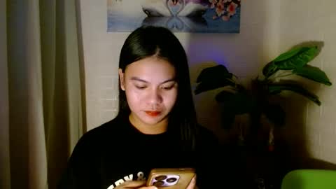 Wenwen online show from February 25, 8:11 pm