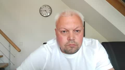 mars0481 online show from May 4, 2:45 pm