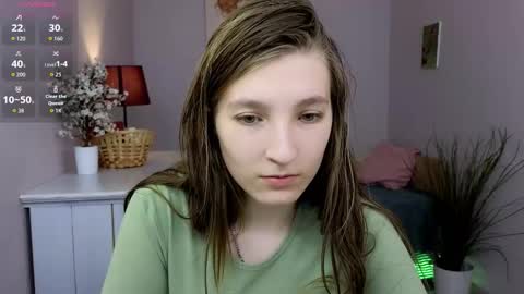 Snapshot of marthalune chatting on October 19, 10:31 am Martha online show from October 19, 10:31 am