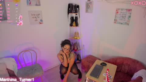 Snapshot of marthina_turner1 chatting on February 8, 3:19 am Josephine online show from February 8, 3:19 am
