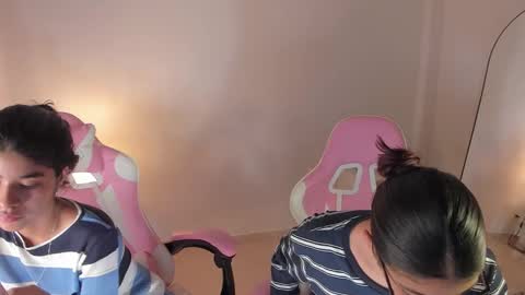 Snapshot of martina_monst chatting on September 27, 3:26 am martina Monst online show from September 27, 3:26 am