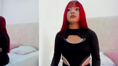 Martina  online show from November 8, 7:50 pm