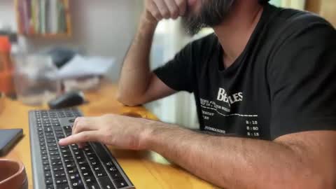 Martincito online show from February 19, 3:05 pm