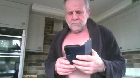 martinrgbxxxx online show from February 11, 9:24 am