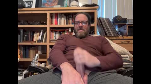 Snapshot of martinstolcris chatting on December 4, 5:27 pm martinstolcris online show from December 4, 5:27 pm