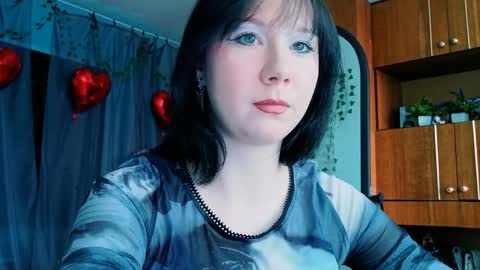 Nancy online show from April 2, 1:18 pm