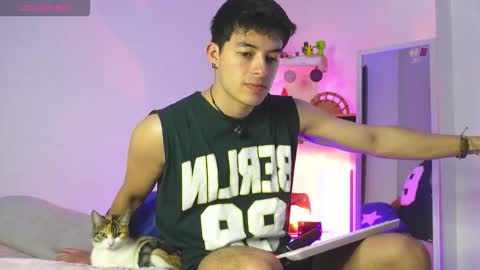 Mary and Andrs online show from September 18, 2:59 am