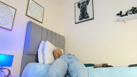 mary_cute9 online show from February 20, 11:56 am