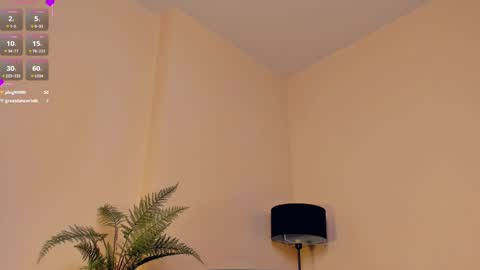 Snapshot of mary_hope_u chatting on February 20, 10:05 am Mary online show from February 20, 10:05 am