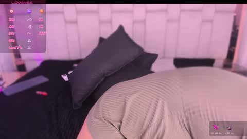   online show from November 29, 9:11 pm