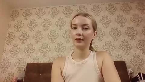 mary_rage online show from July 3, 12:32 pm