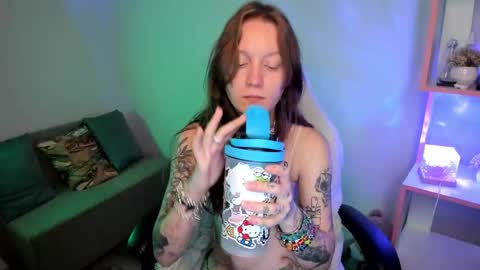 Snapshot of mary_xextra chatting on October 18, 12:59 am Mary GTM3Mon Wed Thu Sat Sun 0400 am-1030pm online show from October 18, 12:59 am