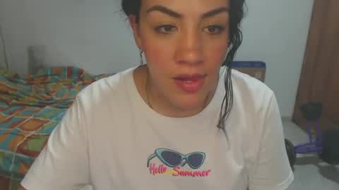 Snapshot of maryam_arabicmilk chatting on October 1, 12:43 am maryam_arabicmilk online show from October 1, 12:43 am