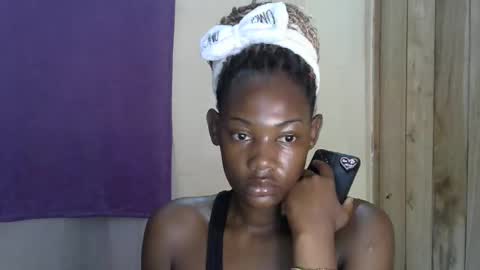 Mary online show from December 17, 8:21 am