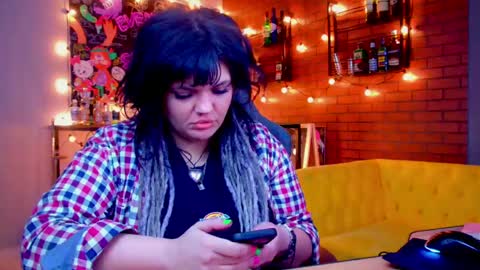 Mary online show from May 17, 2:10 am