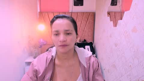 Snapshot of marylinmilf chatting on October 6, 7:20 pm Marylin online show from October 6, 7:20 pm