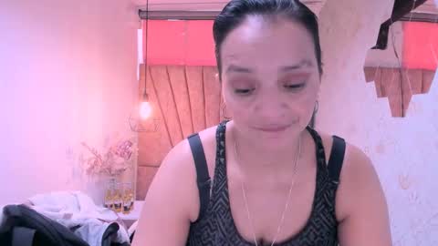 Snapshot of marylinmilf chatting on September 16, 7:50 pm Marylin online show from September 16, 7:50 pm
