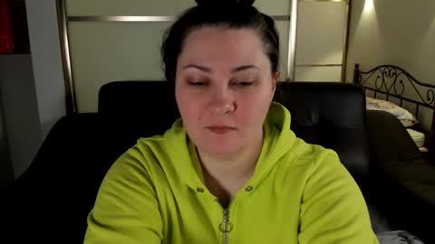 Mary online show from February 14, 11:42 pm