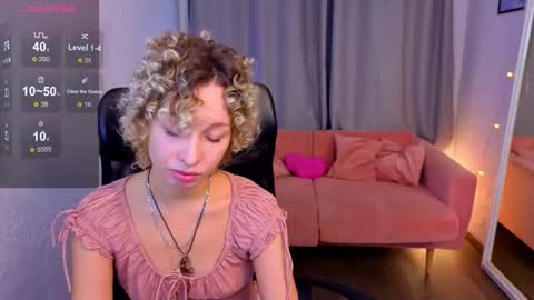 Snapshot of marywahlberg chatting on October 15, 5:32 am Mary online show from October 15, 5:32 am