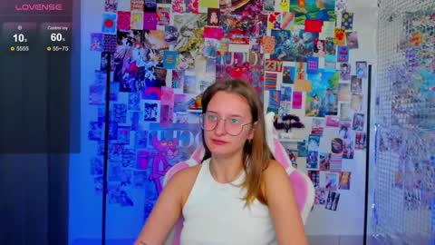 Snapshot of maryyy_may chatting on October 7, 6:48 pm maryyy_may online show from October 7, 6:48 pm