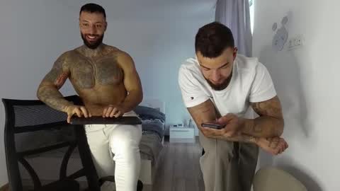 Snapshot of masculineguy69 chatting on October 14, 7:22 am masculineguy69 online show from October 14, 7:22 am