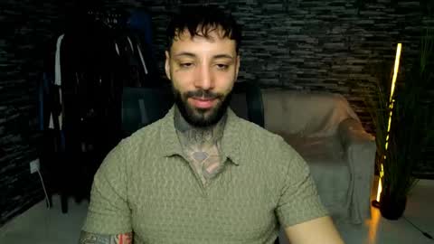 masculineguy69 online show from March 18, 9:20 pm