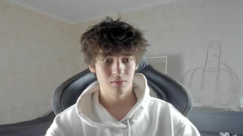 Snapshot of mason_jr chatting on September 29, 1:48 am mason_jr online show from September 29, 1:48 am