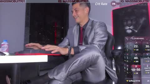 Snapshot of massimo_g chatting on February 2, 12:09 am I am Massimo online show from February 2, 12:09 am