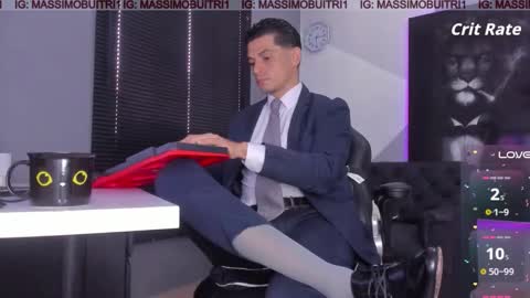 I am Massimo online show from November 13, 1:14 pm