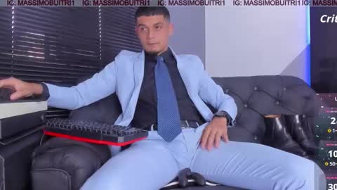 I am Massimo online show from February 20, 10:12 pm