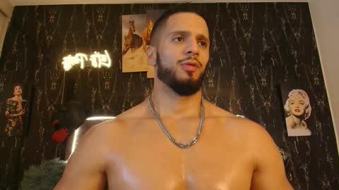 massimo_greco2 online show from October 22, 9:38 pm