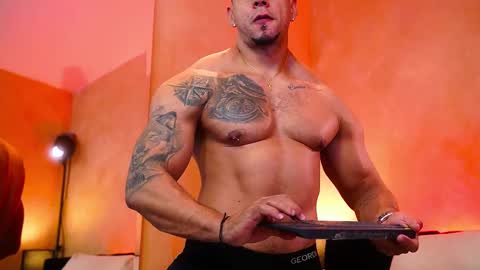 massimowalton2 online show from March 8, 1:50 am