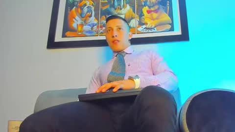 Snapshot of masster_ares chatting on October 3, 3:48 am masster_ares online show from October 3, 3:48 am