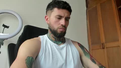 steven  online show from April 6, 3:35 pm