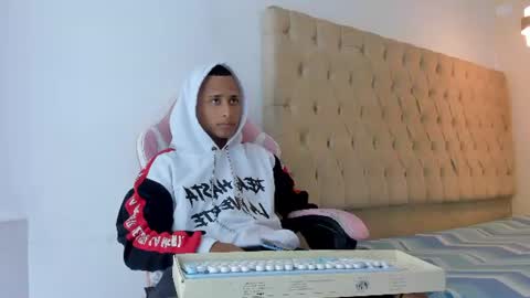 mastermorenohot23 online show from July 5, 2:36 am