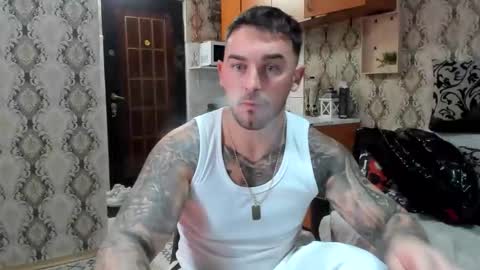 Snapshot of mastermusclejon chatting on October 15, 7:58 pm Jon online show from October 15, 7:58 pm