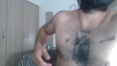 Snapshot of masterofinfatuation chatting on January 21, 12:50 pm   online show from January 21, 12:50 pm