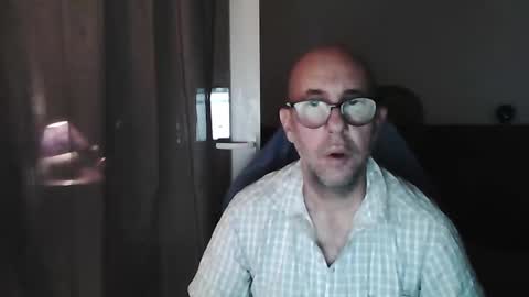 mat11efou online show from September 30, 7:02 pm