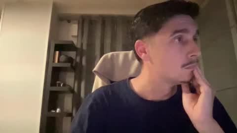 Snapshot of matahavi chatting on October 13, 7:49 pm Aaron online show from October 13, 7:49 pm