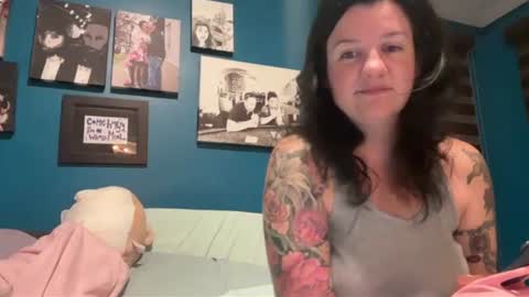 Jer and Kel online show from July 16, 3:48 pm