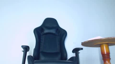 matteo online show from February 7, 11:41 pm