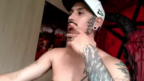 Mateo online show from May 11, 9:12 pm