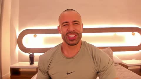 Mateo online show from March 9, 7:29 pm